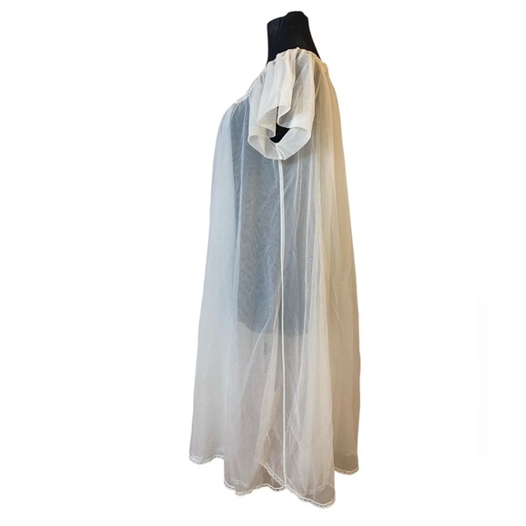 Vintage White Cream Embroidered Layered Peignoir Robe - Picture 10 of 10